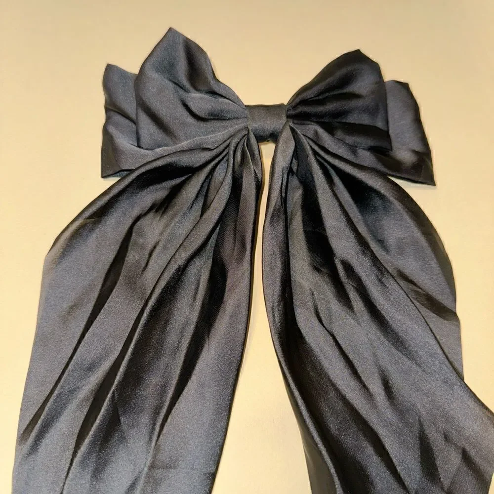 Bow hair clips M670